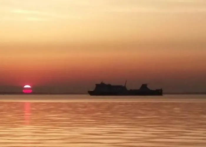 Am Pool Und 8 Apartament *